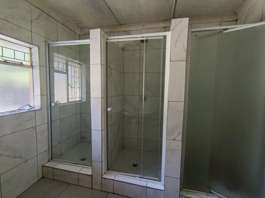 17 Bedroom Property for Sale in Universitas Free State
